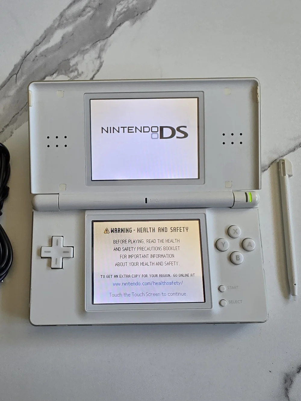 Nintendo DS Lite Handheld Console - White Silver Accents